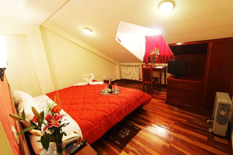 Kenamari Hotel Куско Екстериор снимка